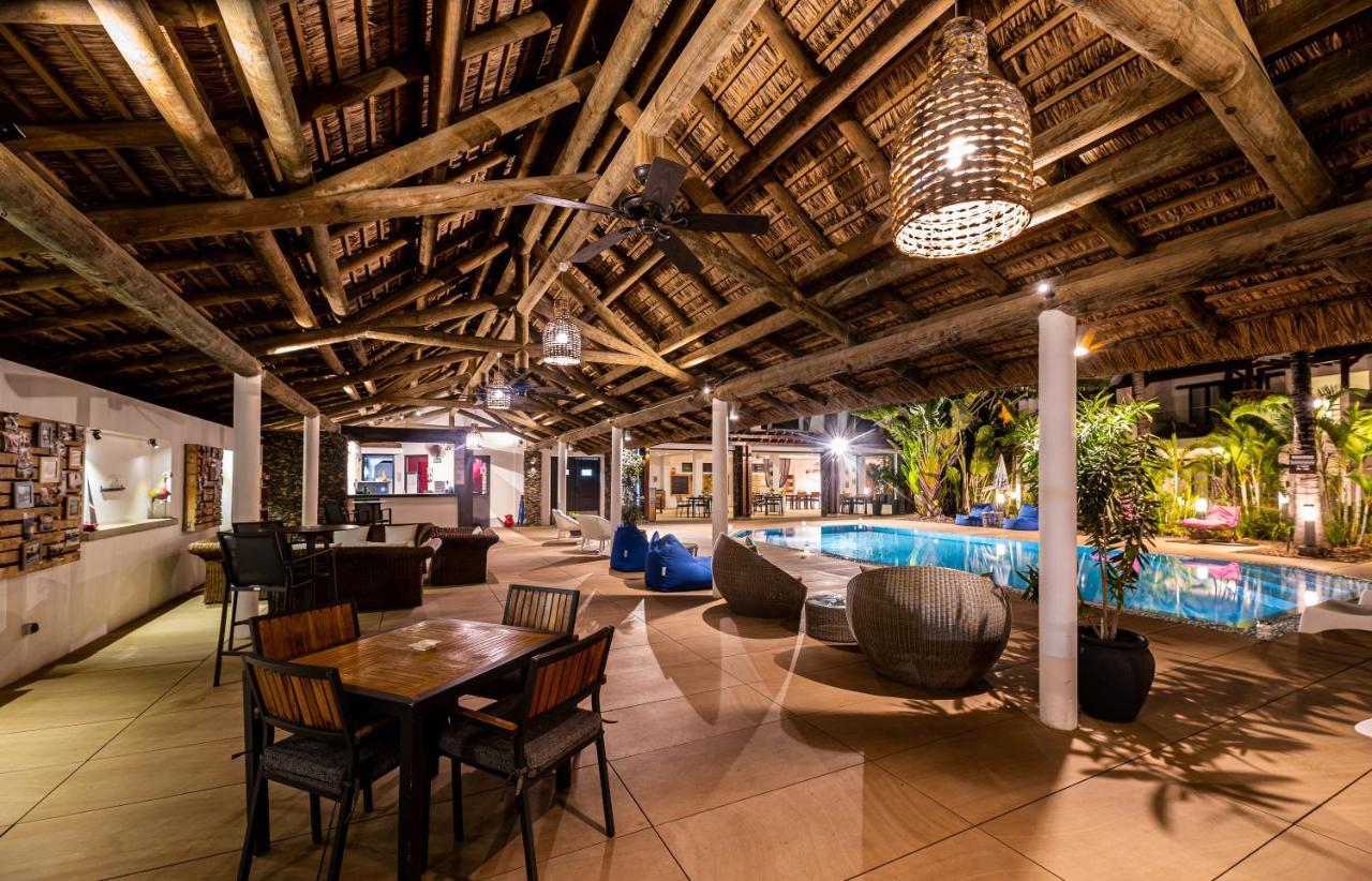 Toparadis Guest House Pereybere Beach Buitenkant foto