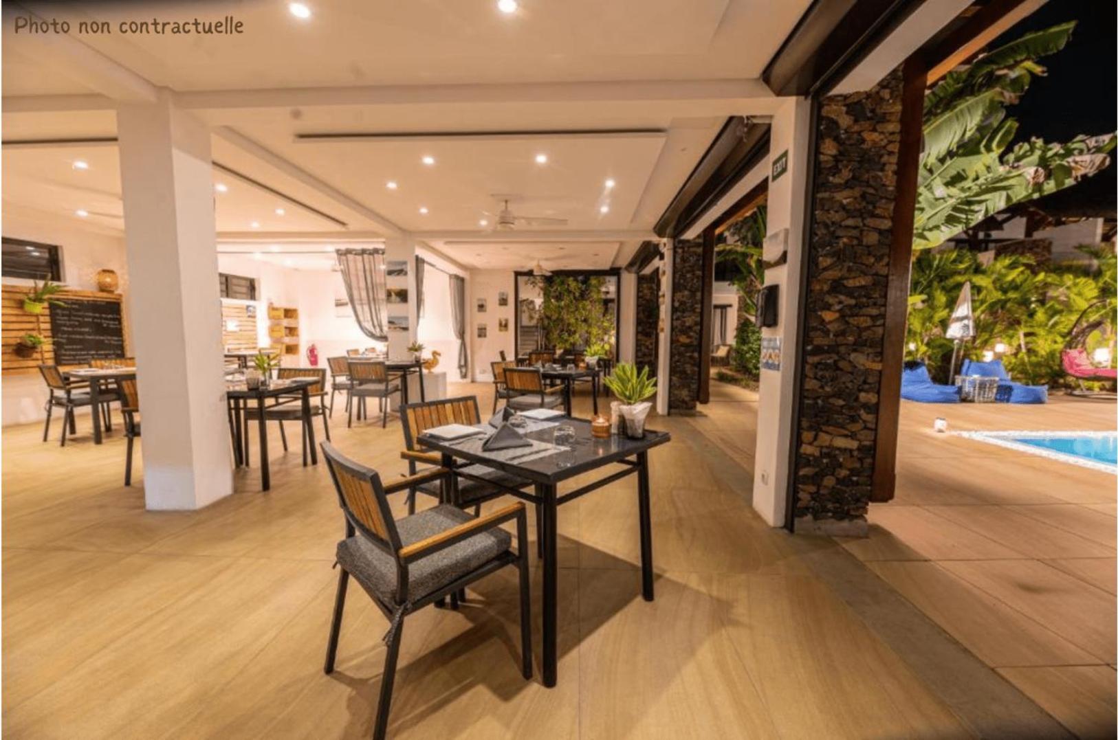 Toparadis Guest House Pereybere Beach Buitenkant foto